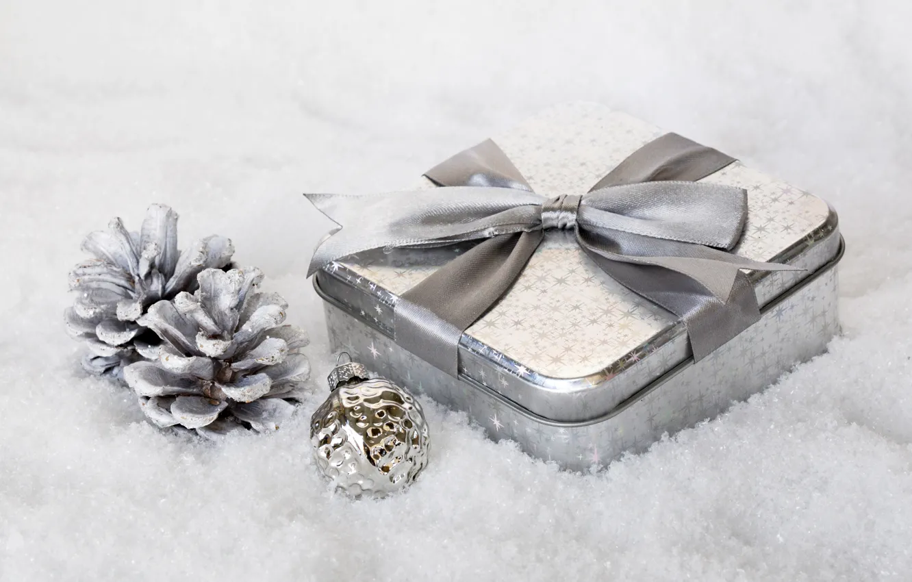 Photo wallpaper winter, snow, holiday, box, gift, silver, Shine, ball
