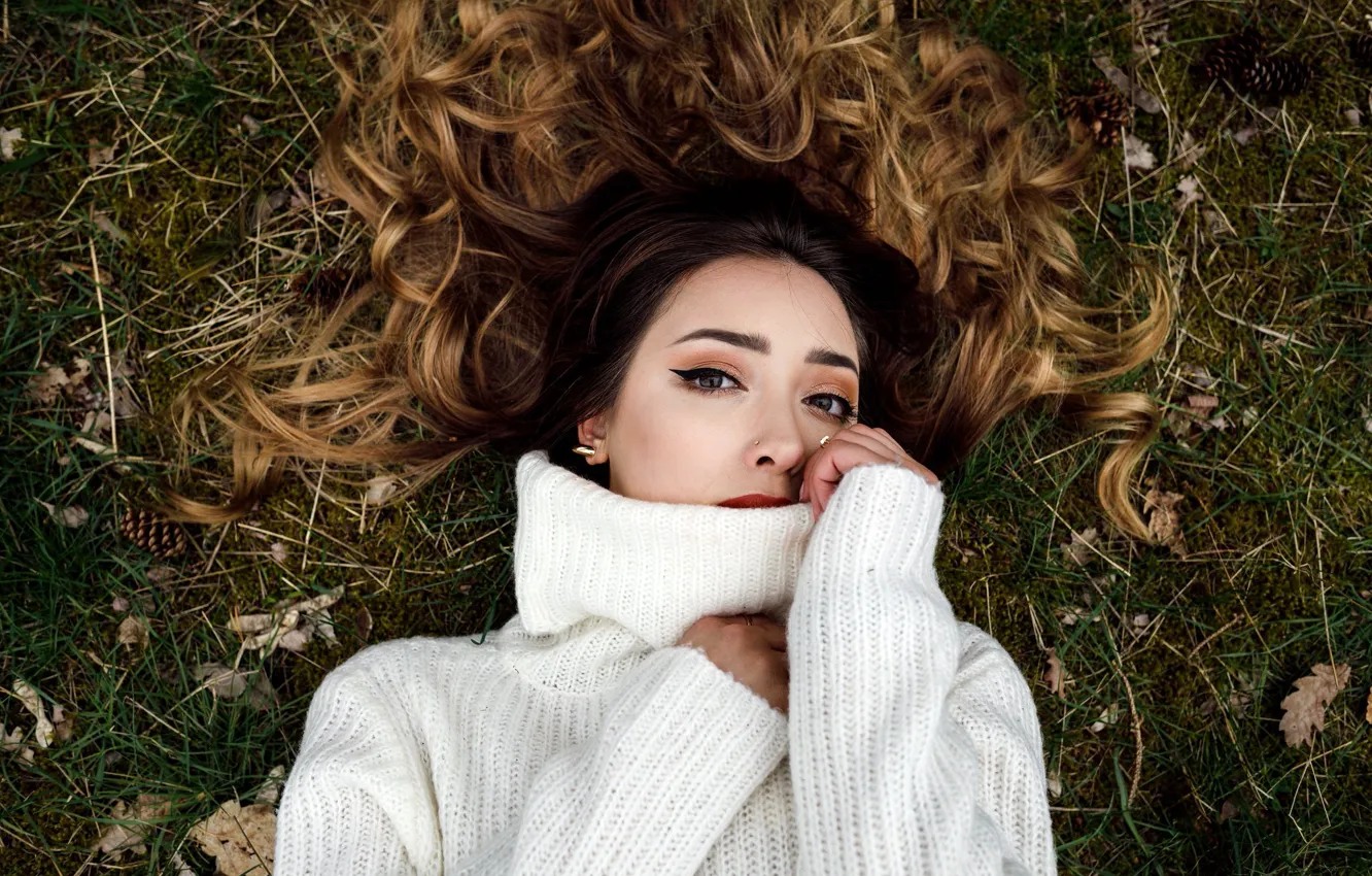 Photo wallpaper look, leaves, pose, model, hair, portrait, makeup, hairstyle