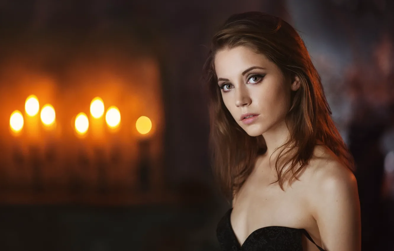 Photo wallpaper model, profile, close up, looking at camera, Ksenia Kokoreva