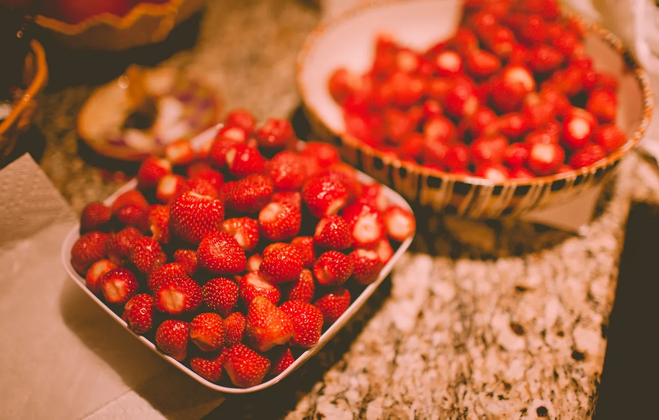 Photo wallpaper red, berries, strawberry