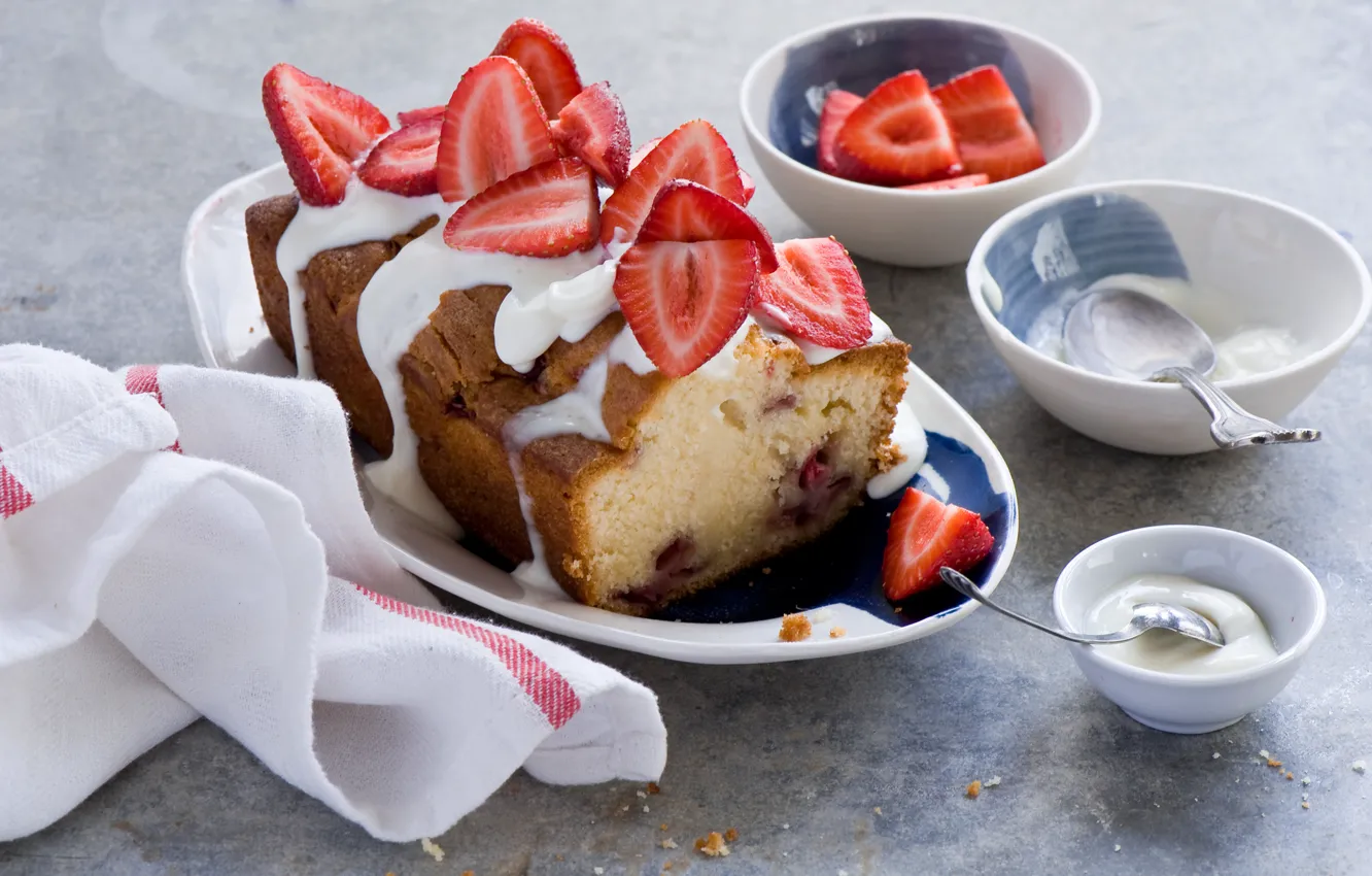 Photo wallpaper berries, towel, strawberry, cupcake