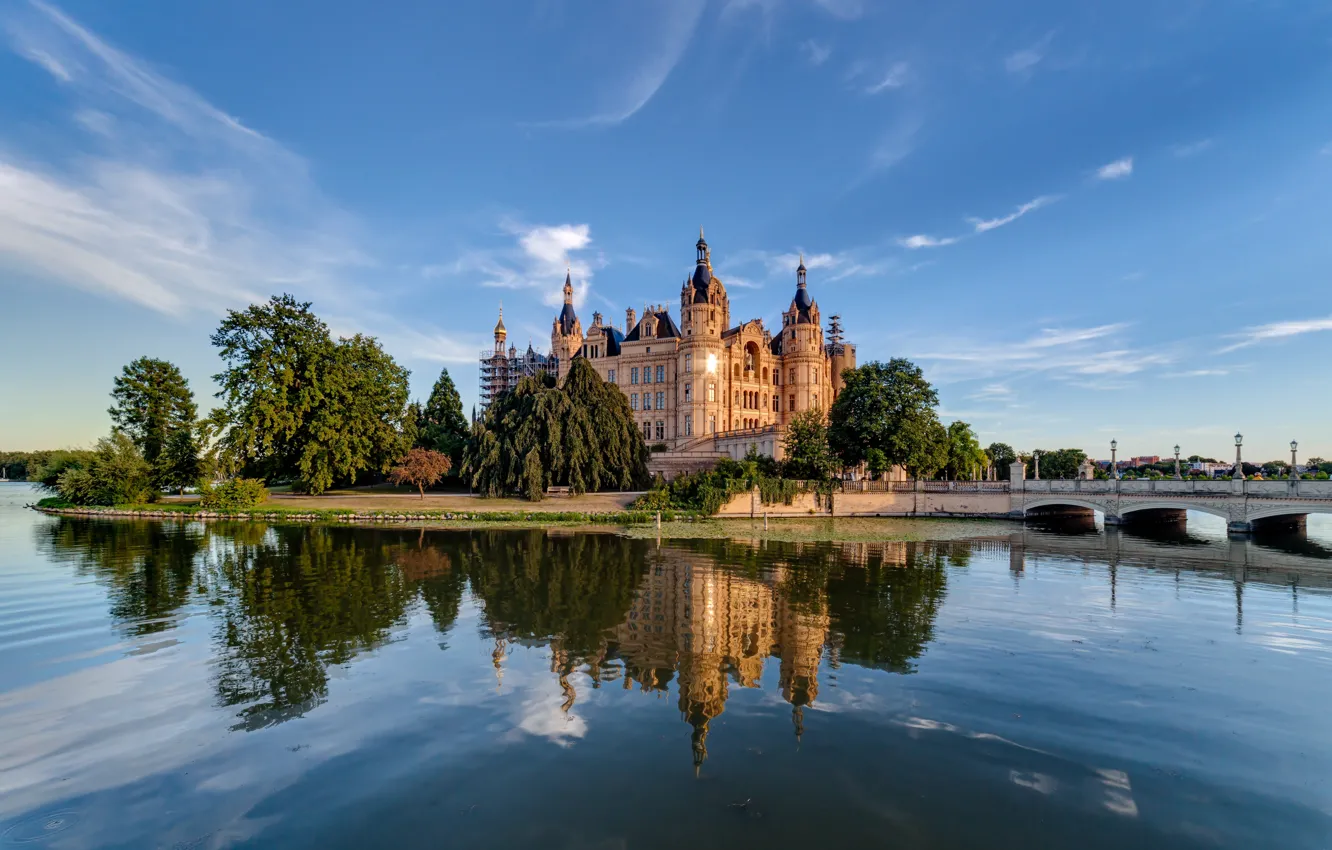 Photo wallpaper bridge, Germany, trees, castle, Schwerin Castle, Schwerin, river