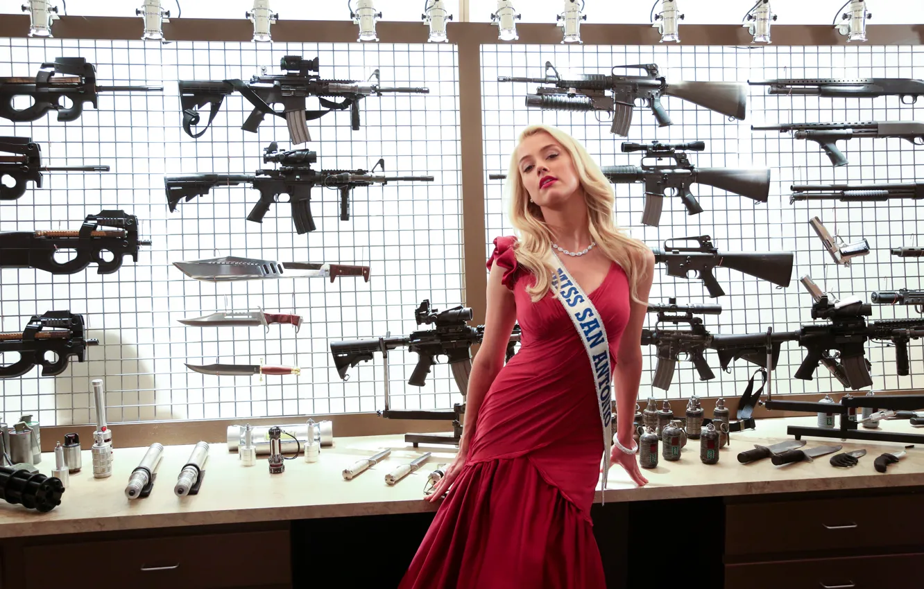 Photo wallpaper action, Amber Heard, Comedy, Machete Kills