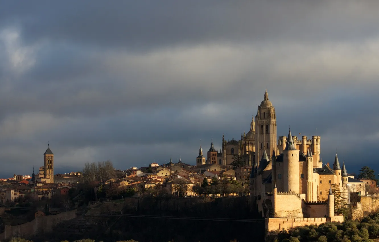 Photo wallpaper the sky, landscape, clouds, castle, tower, Spain, Segovia