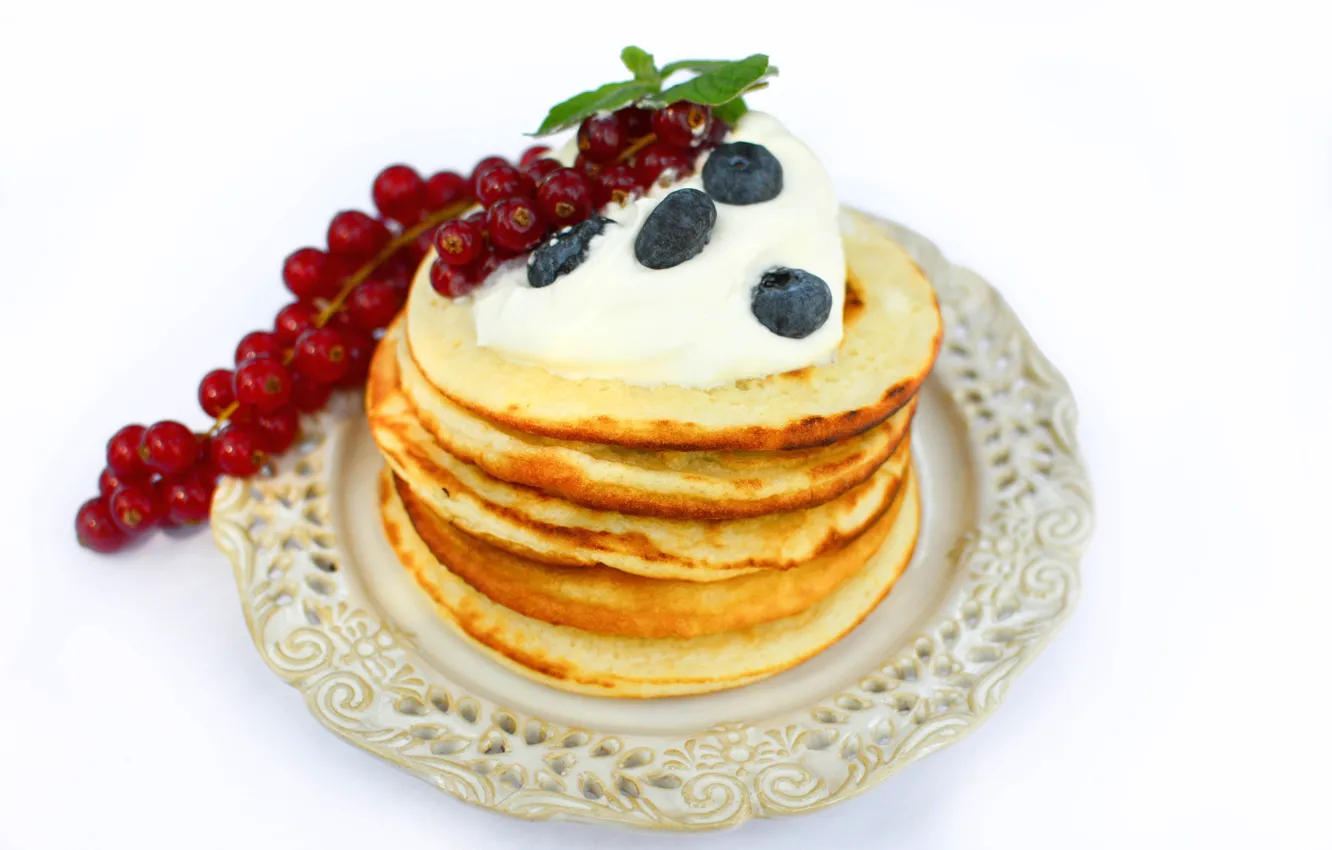 Photo wallpaper berries, blueberries, plate, currants, pancakes