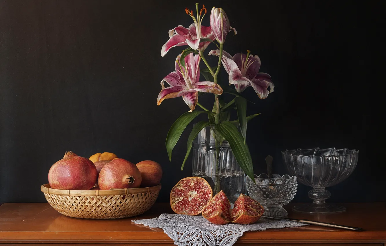 Photo wallpaper glass, flowers, the dark background, table, Lily, bouquet, knife, vase