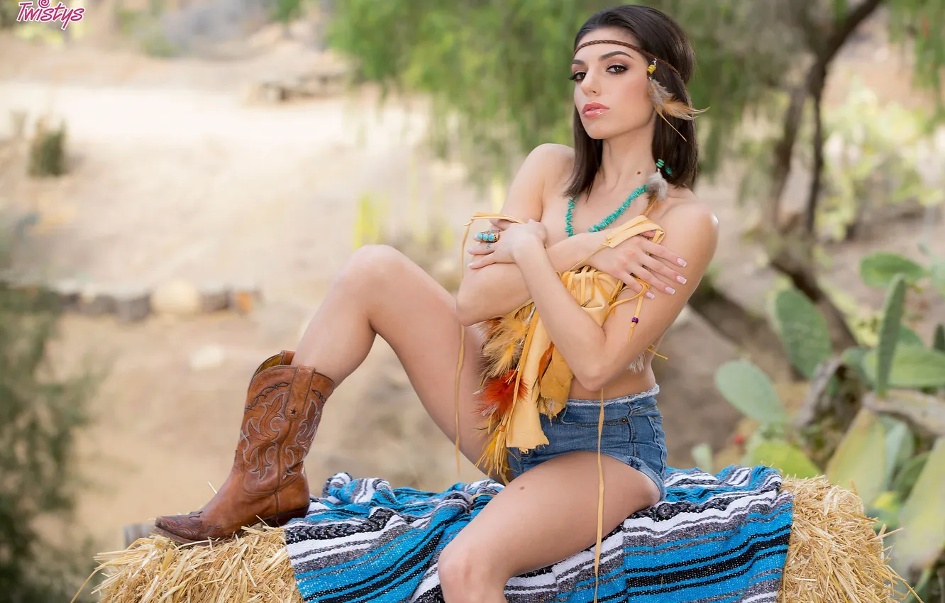 Photo wallpaper girl, shorts, woman, model, beauty, brunette, Denim, Lady