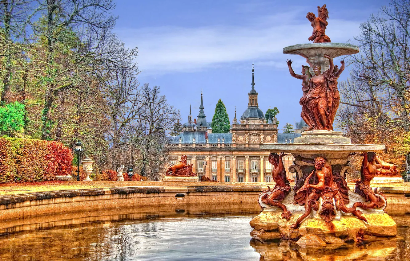 Photo wallpaper autumn, the sky, trees, Park, fountain, Spain, Palace