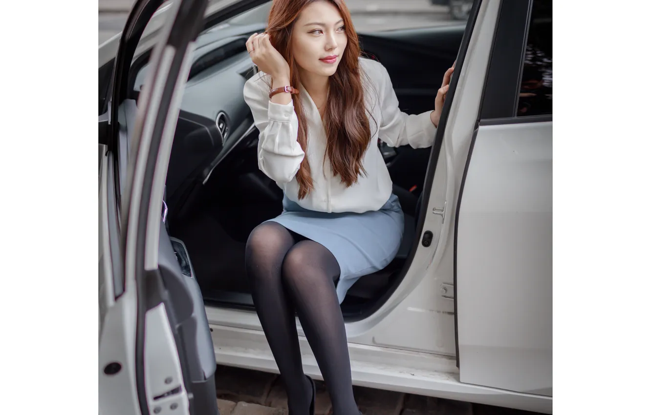 Photo wallpaper car, Driver, pantyhose, womna