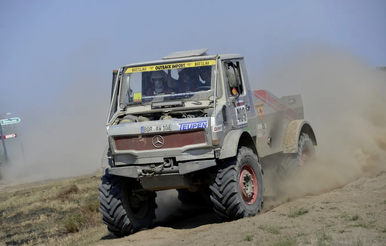 Photo wallpaper the sky, Mercedes-Benz, dust, truck, rally, 1987, Unimog, U437