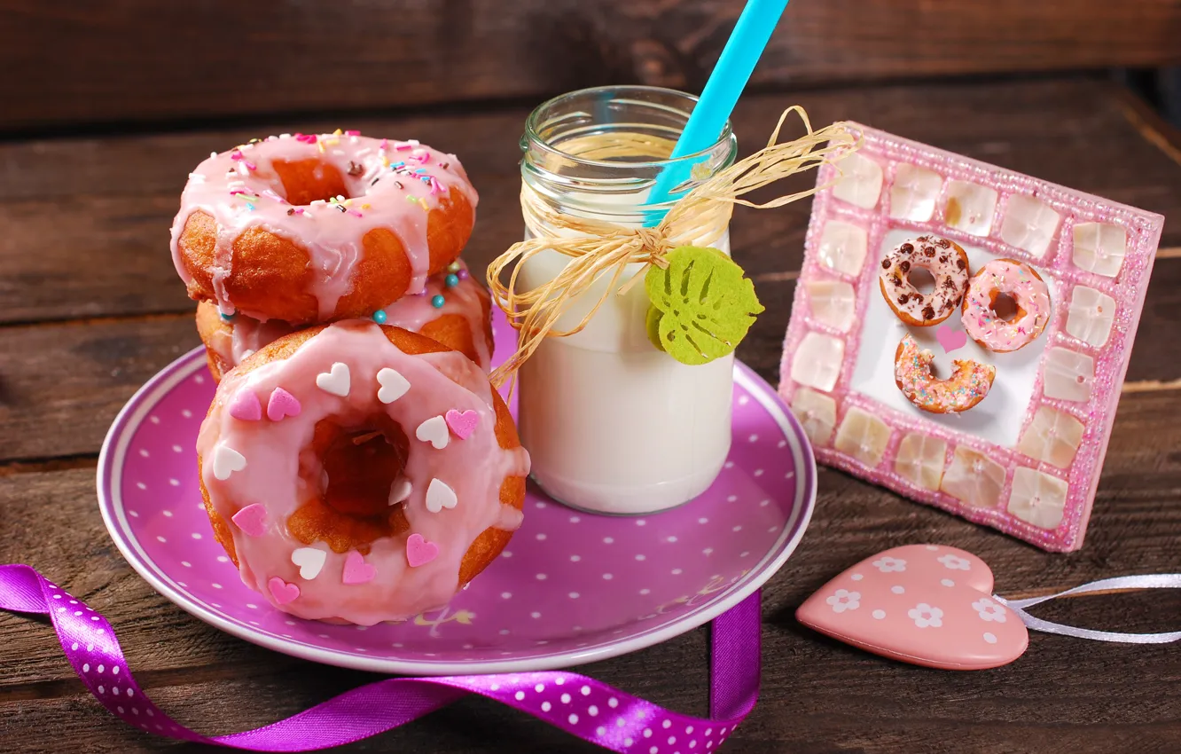 Photo wallpaper milk, hearts, donuts