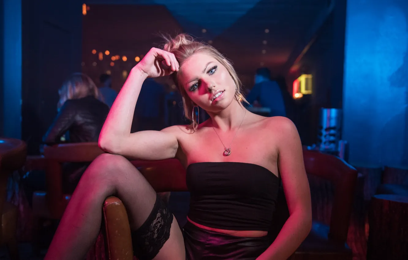 Photo wallpaper girl, face, pose, club, stockings, legs