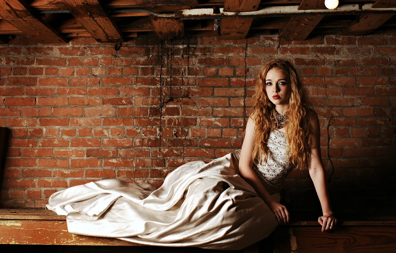 Photo wallpaper girl, pose, wall