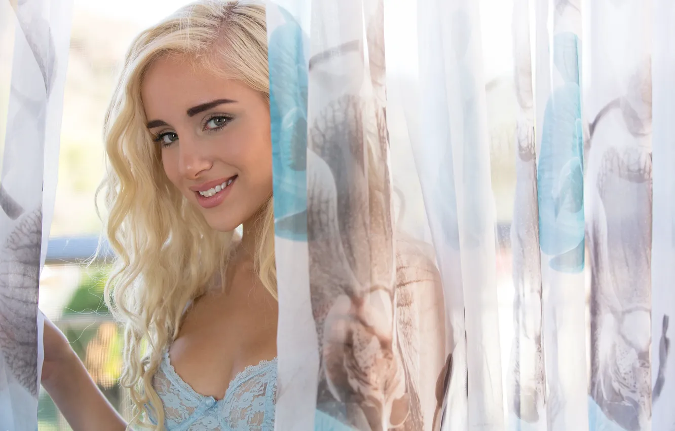 Photo wallpaper smile, model, blonde, curtains, hazel eyes, Kenna