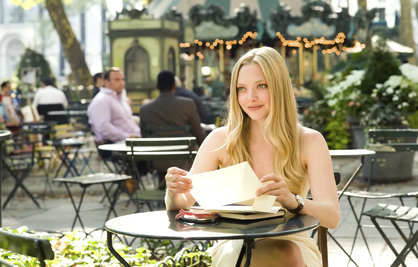 Photo wallpaper Amanda Seyfried, Sophie, Letters to Juliet, Letters to Juliet