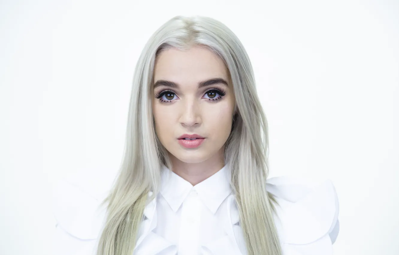 Photo wallpaper eyes, look, girl, eyelashes, blonde, singer, poppy, Moriah Rose Pereira