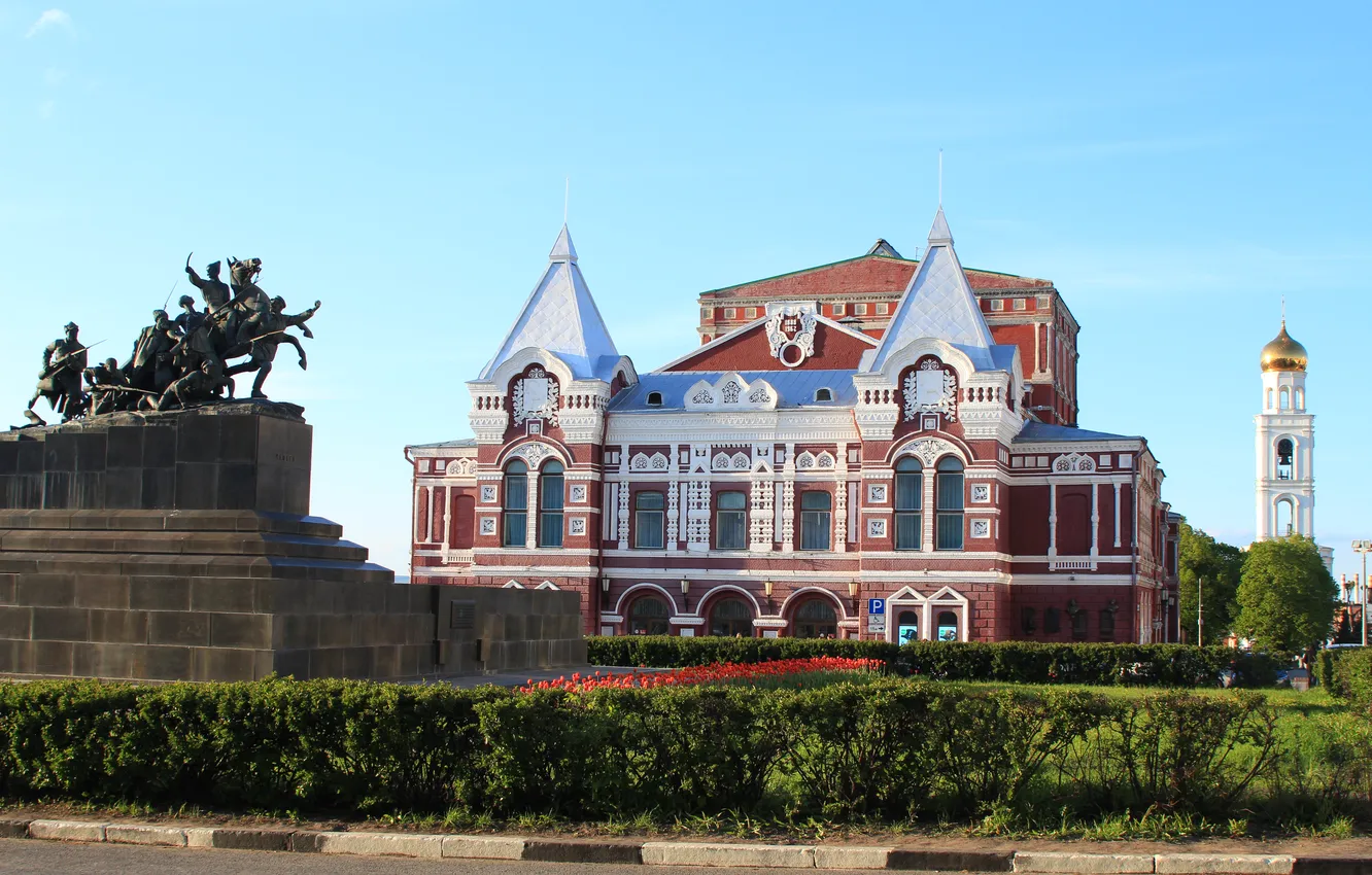 Photo wallpaper the sky, the city, street, building, home, spring, temple, sculpture