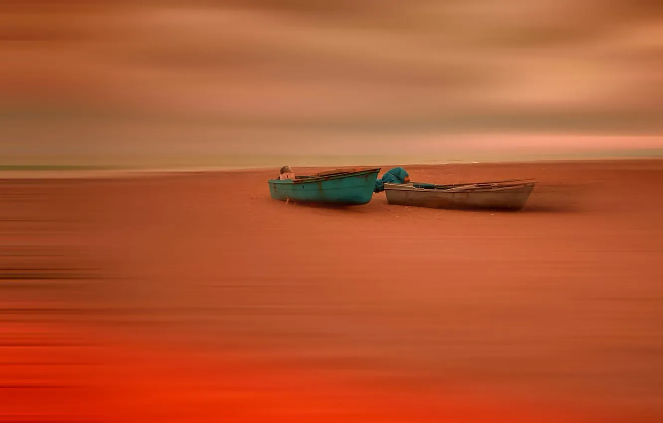 Photo wallpaper shore, boats, tide