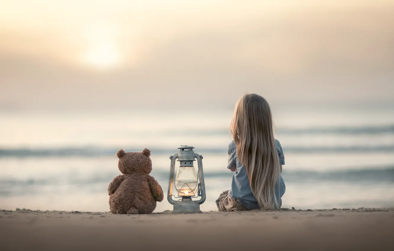 Photo wallpaper sand, sea, mood, toy, girl, lantern, bear, Teddy bear