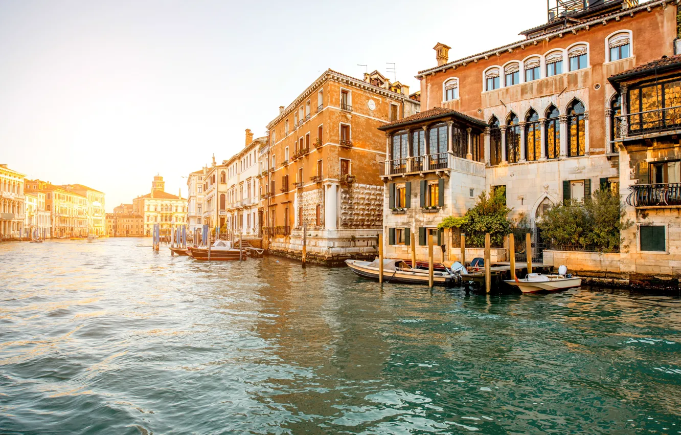 Photo wallpaper the sun, river, dawn, boat, home, Italy, Venice, channel