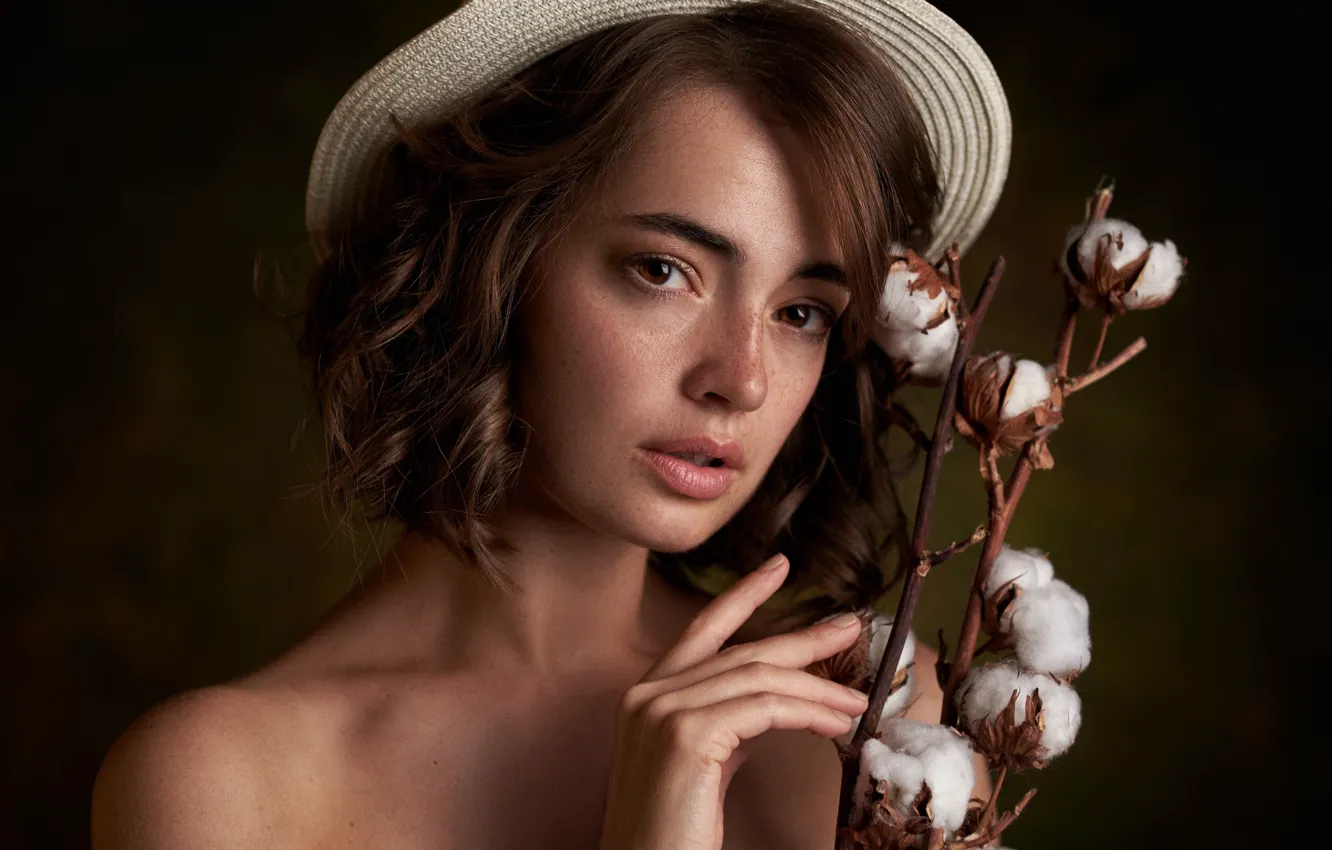 Photo wallpaper girl, hat, Lydia Samodurova, Maxim Fawn