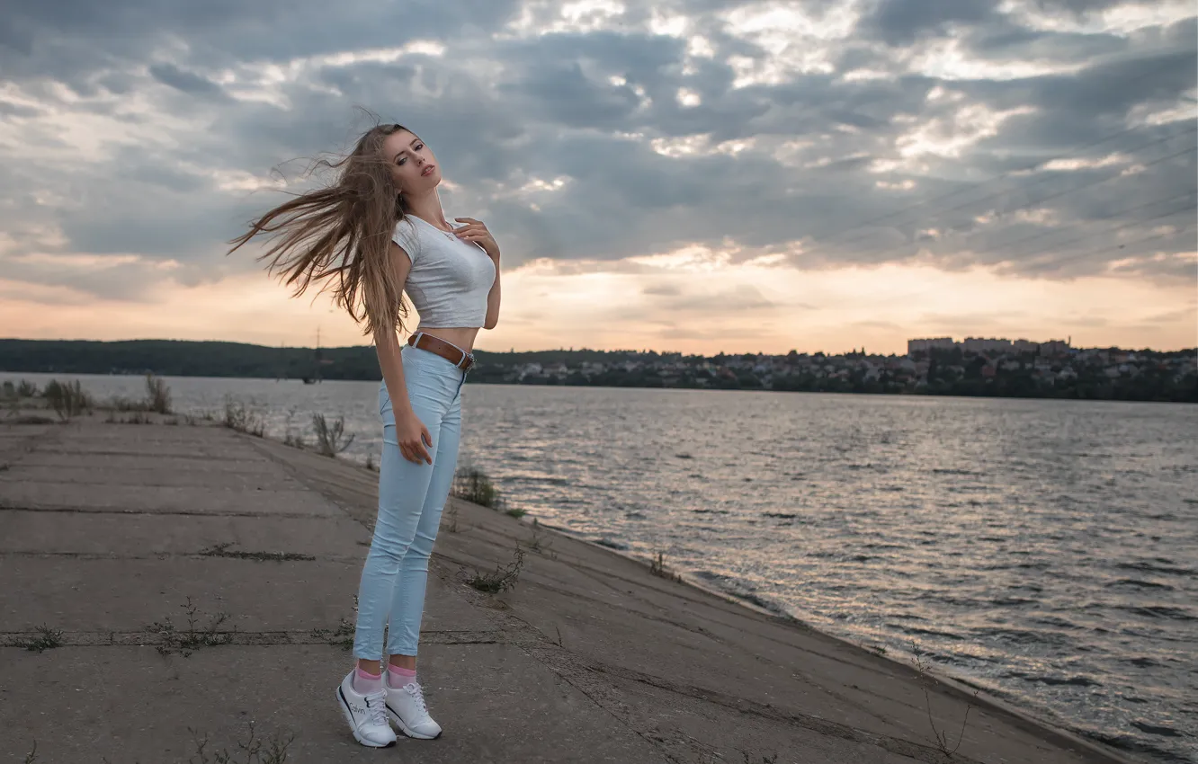 Photo wallpaper water, pose, Girl, jeans, legs, Dmitry Shulgin