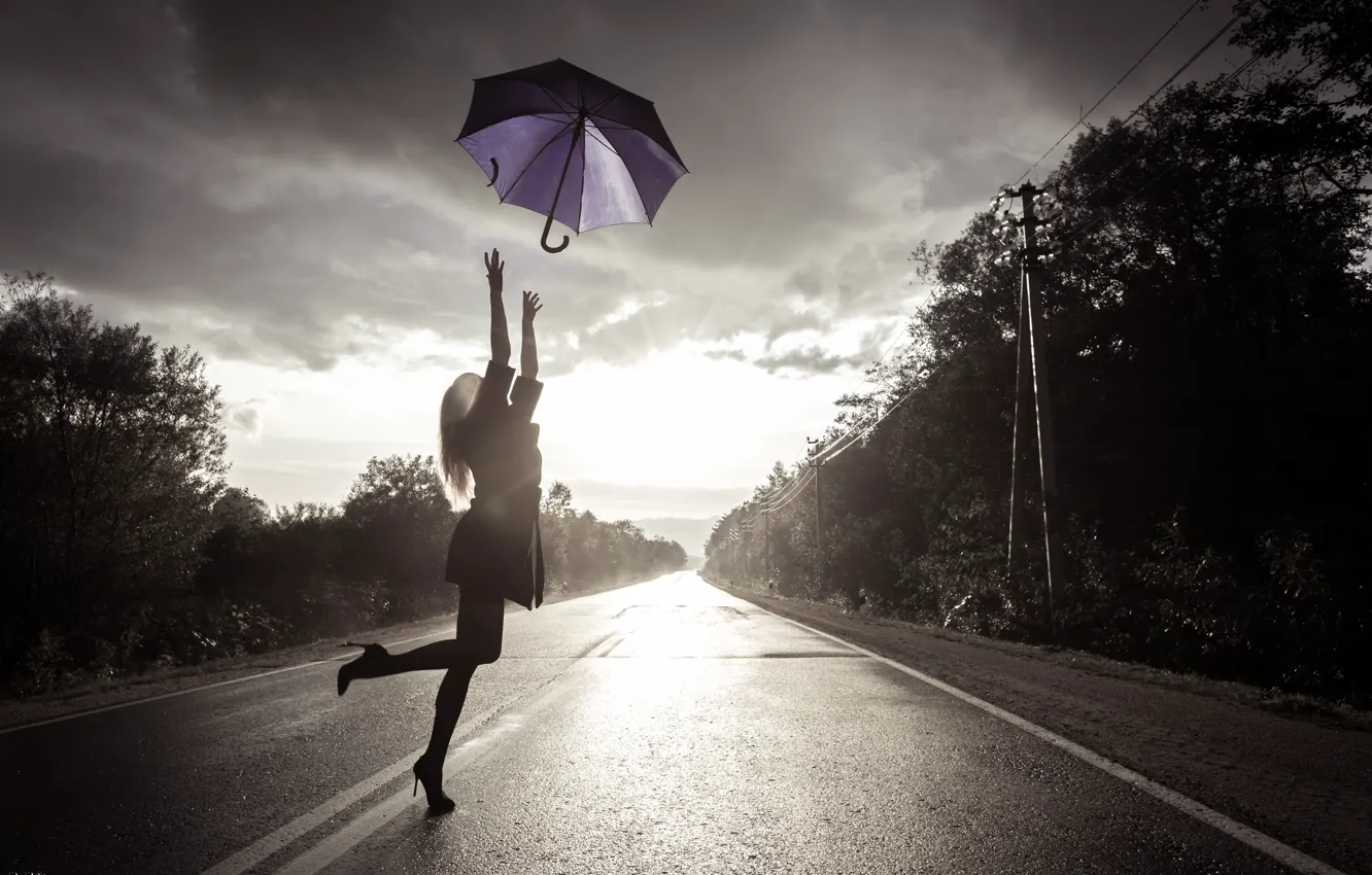 Photo wallpaper road, girl, umbrella