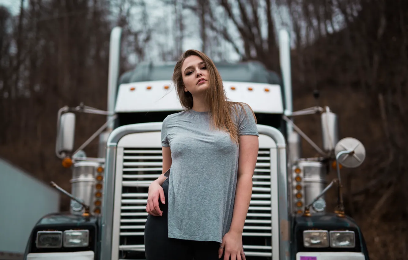 Photo wallpaper Girl, Beautiful, Truck, Blonde, Eye, Sight