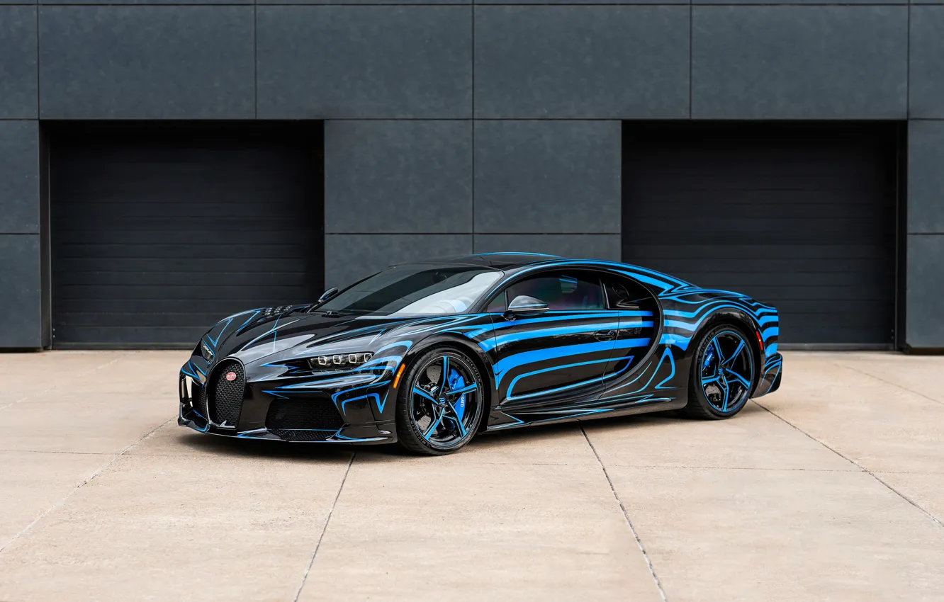 Photo wallpaper Bugatti, hypercar, Chiron, Bugatti Chiron Super Sport Love at First Sight