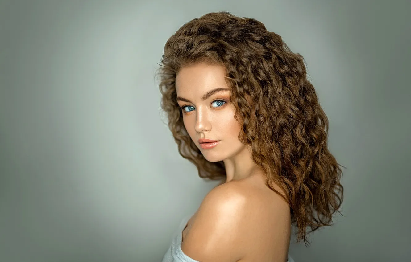 Photo wallpaper look, face, background, hair, portrait, shoulders, curls, Alina