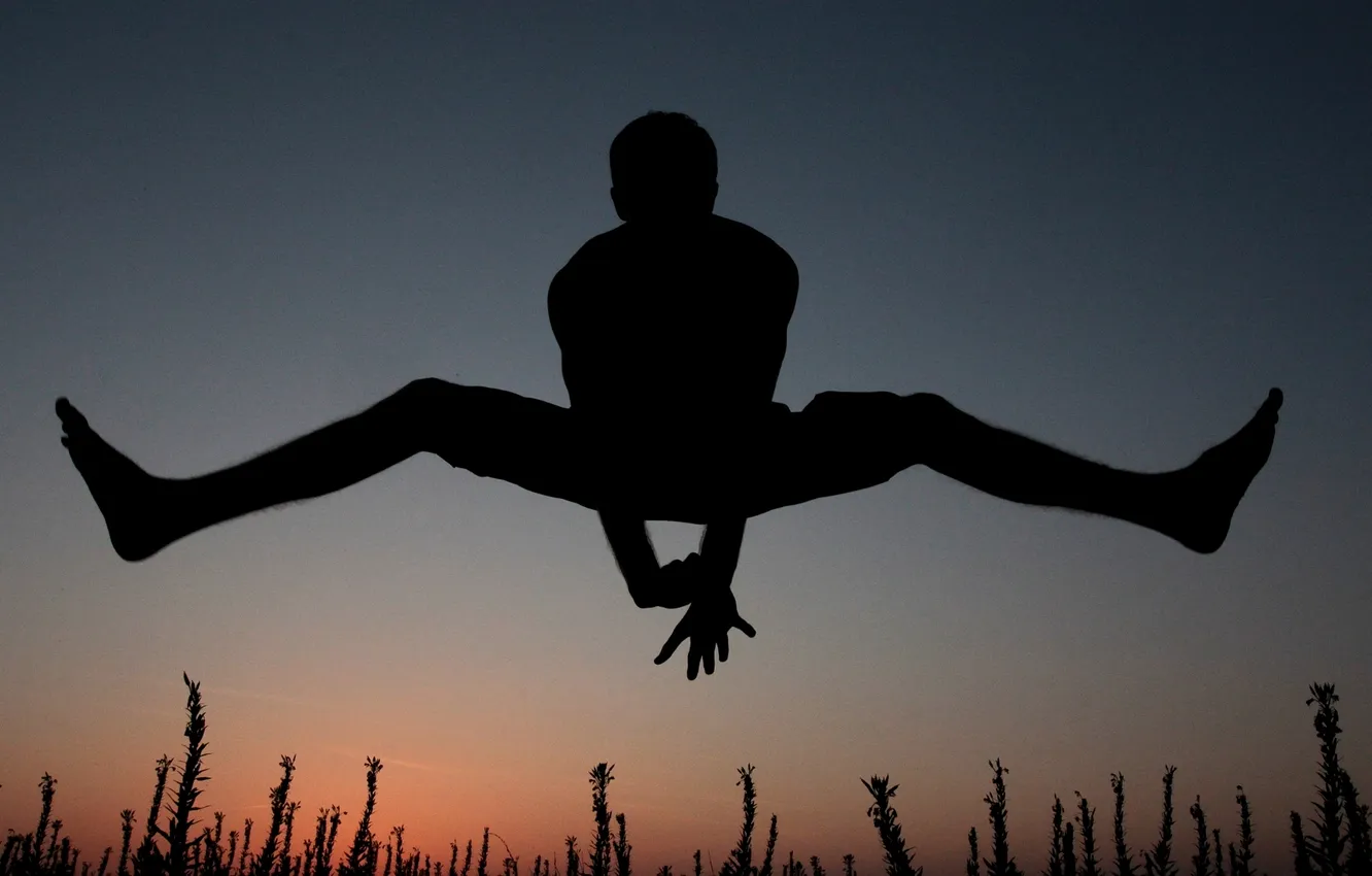 Photo wallpaper sunset, jump, feet, hands, silhouette, guy