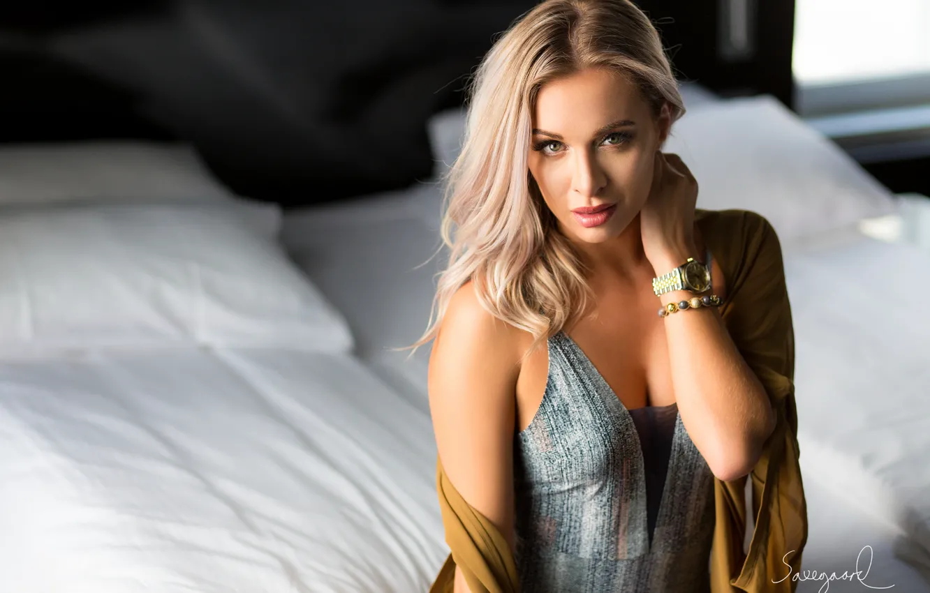 Photo wallpaper girl, cleavage, green eyes, long hair, dress, breast, photo, photographer