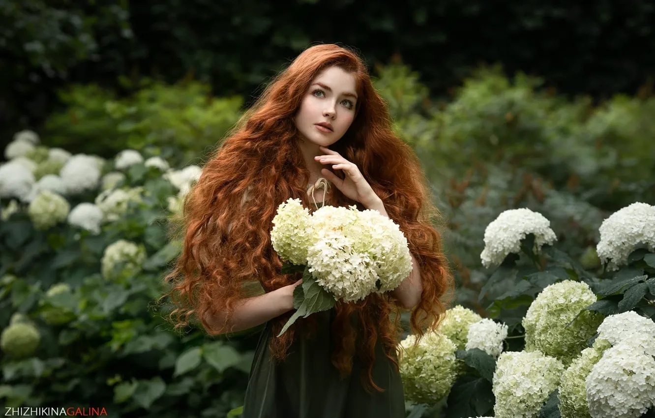 Photo wallpaper nature, flowers, model, women, redhead, green dress, wavy hair, Galina Zhizhikina