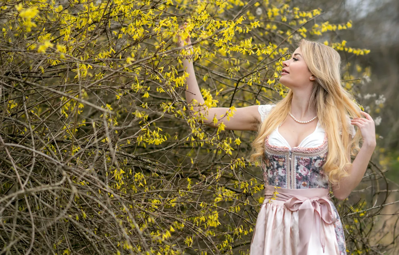 Photo wallpaper girl, nature, spring