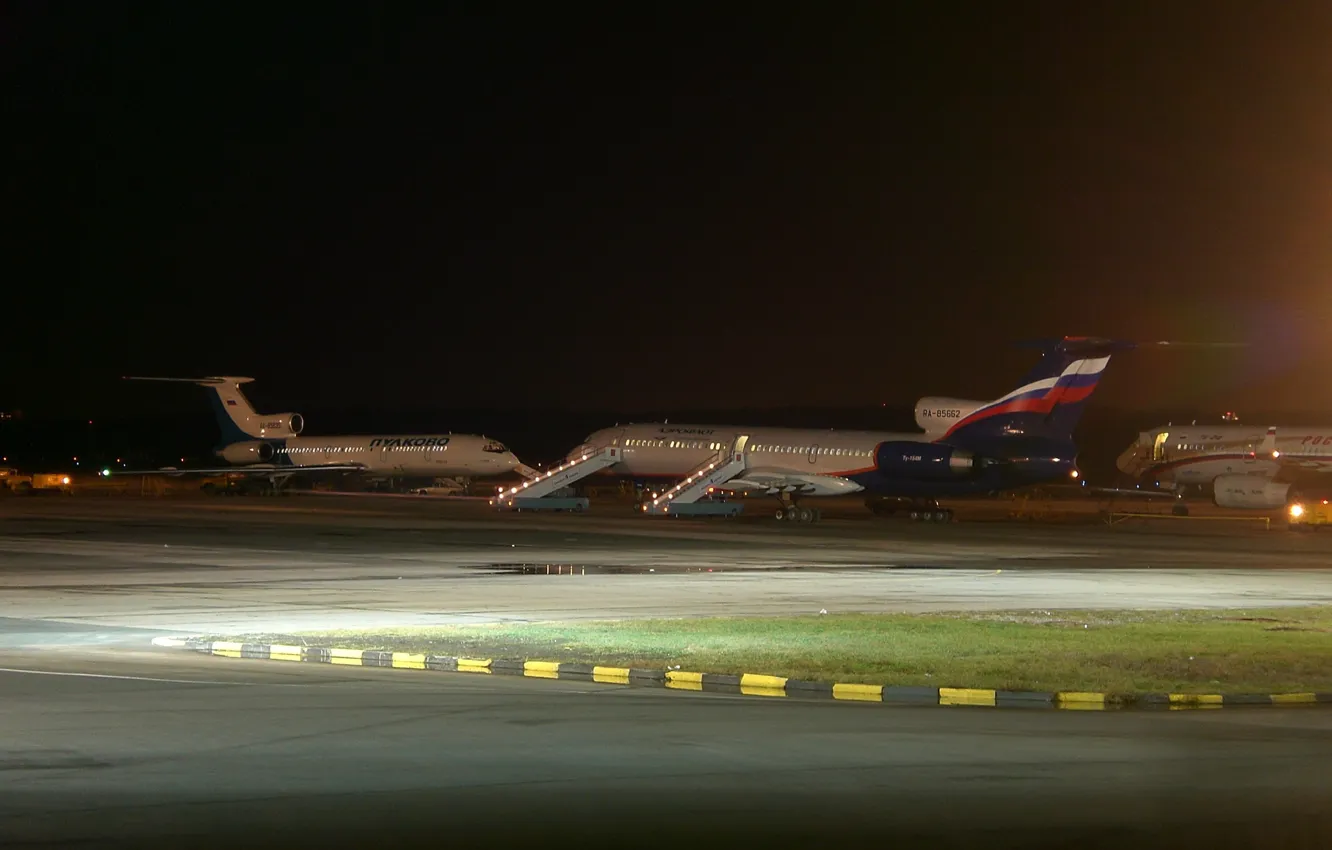Photo wallpaper Airport, Russia, Tu-154, Aeroflot, Tupolev, Pulkovo