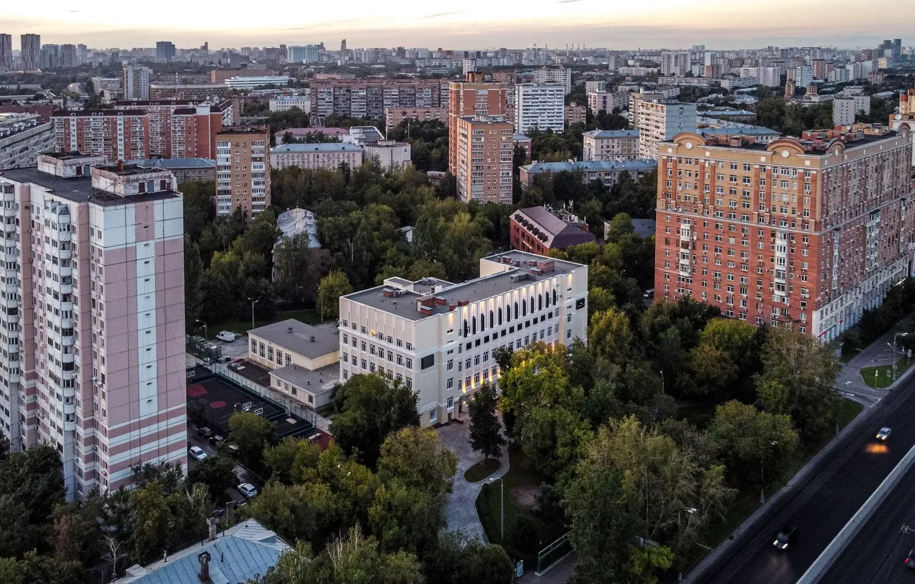 Photo wallpaper road, trees, street, building, home, panorama, Moscow, Russia