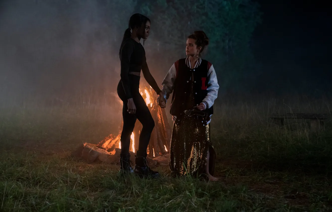 Photo wallpaper night, the fire, the series, hunter, evening dress, vampire, holding hands, The first murder