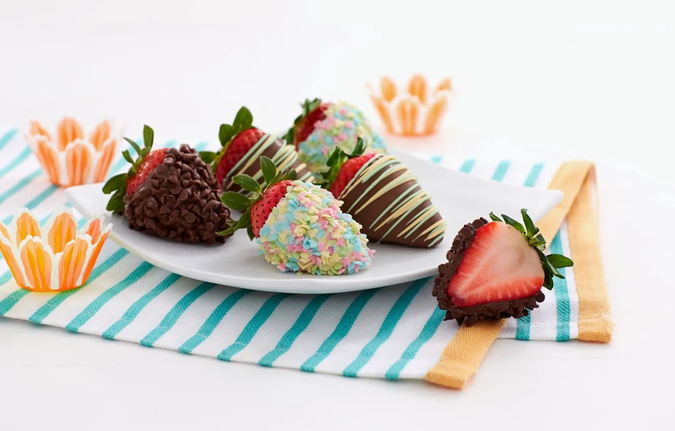 Photo wallpaper berries, chocolate, strawberry, plate, dessert, sweet