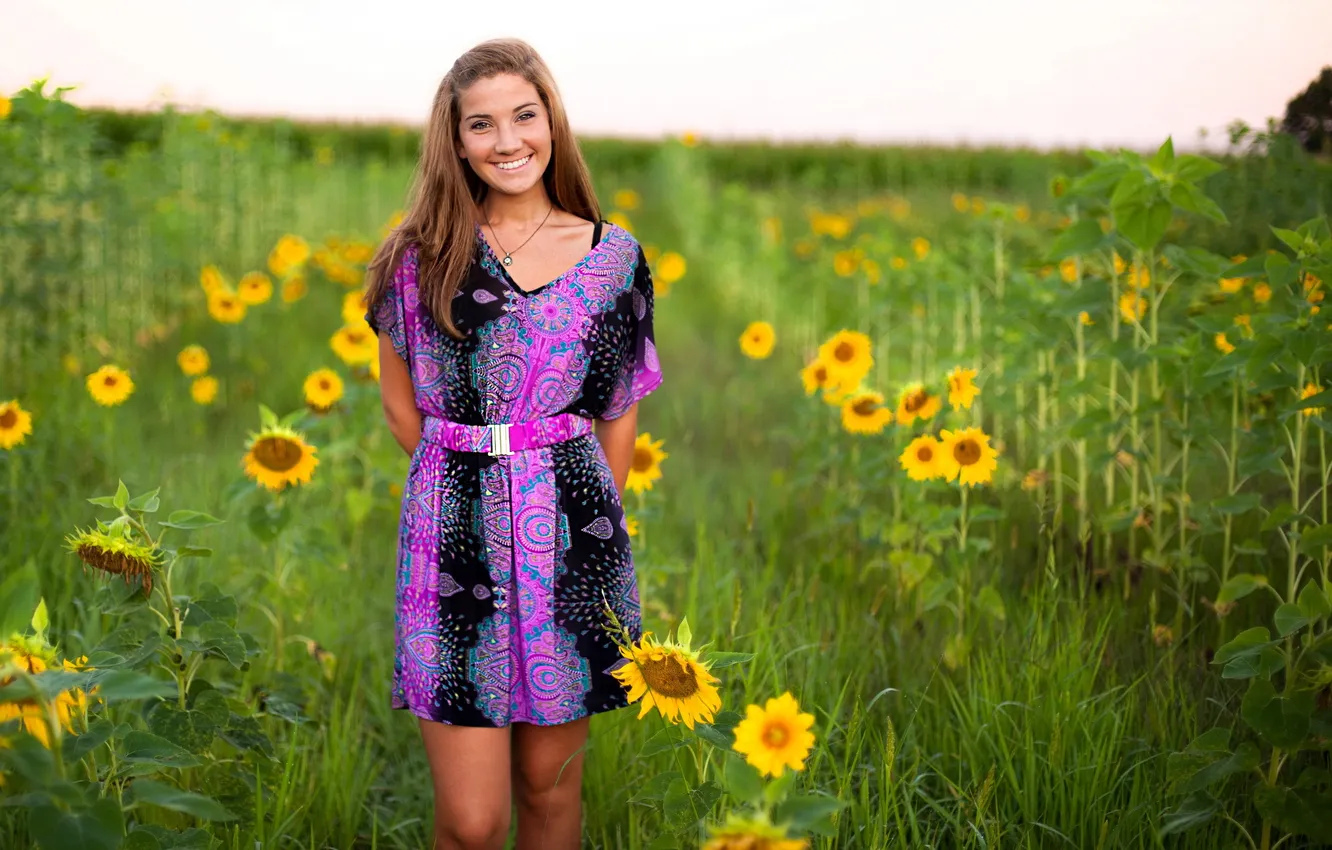 Photo wallpaper girl, sunflowers, smile, mood