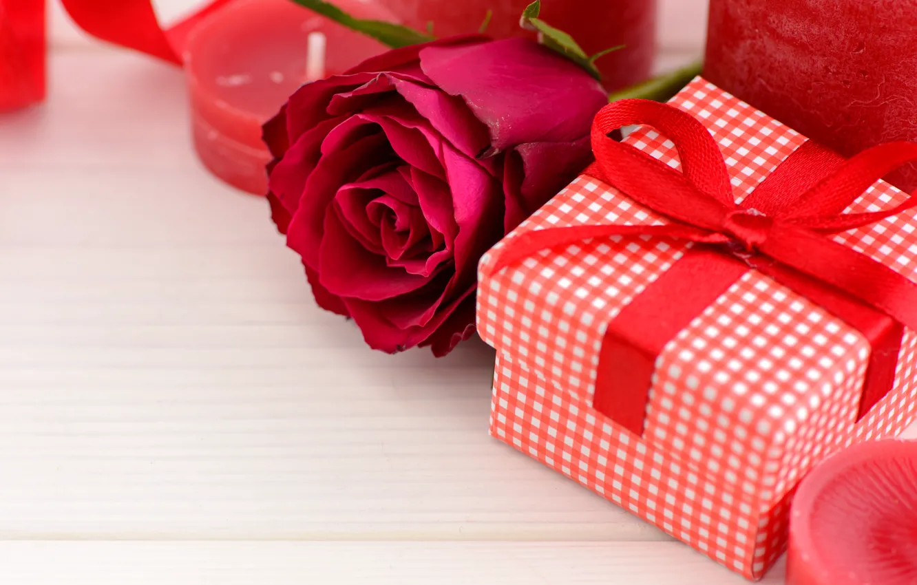 Photo wallpaper love, red, gift, roses, candles, red, love, flowers