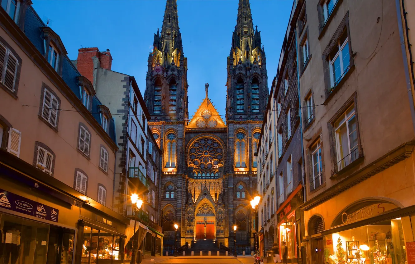 Photo wallpaper the city, street, home, the evening, Cathedral, Clermont-Ferrand, Puy-De-Dome Department