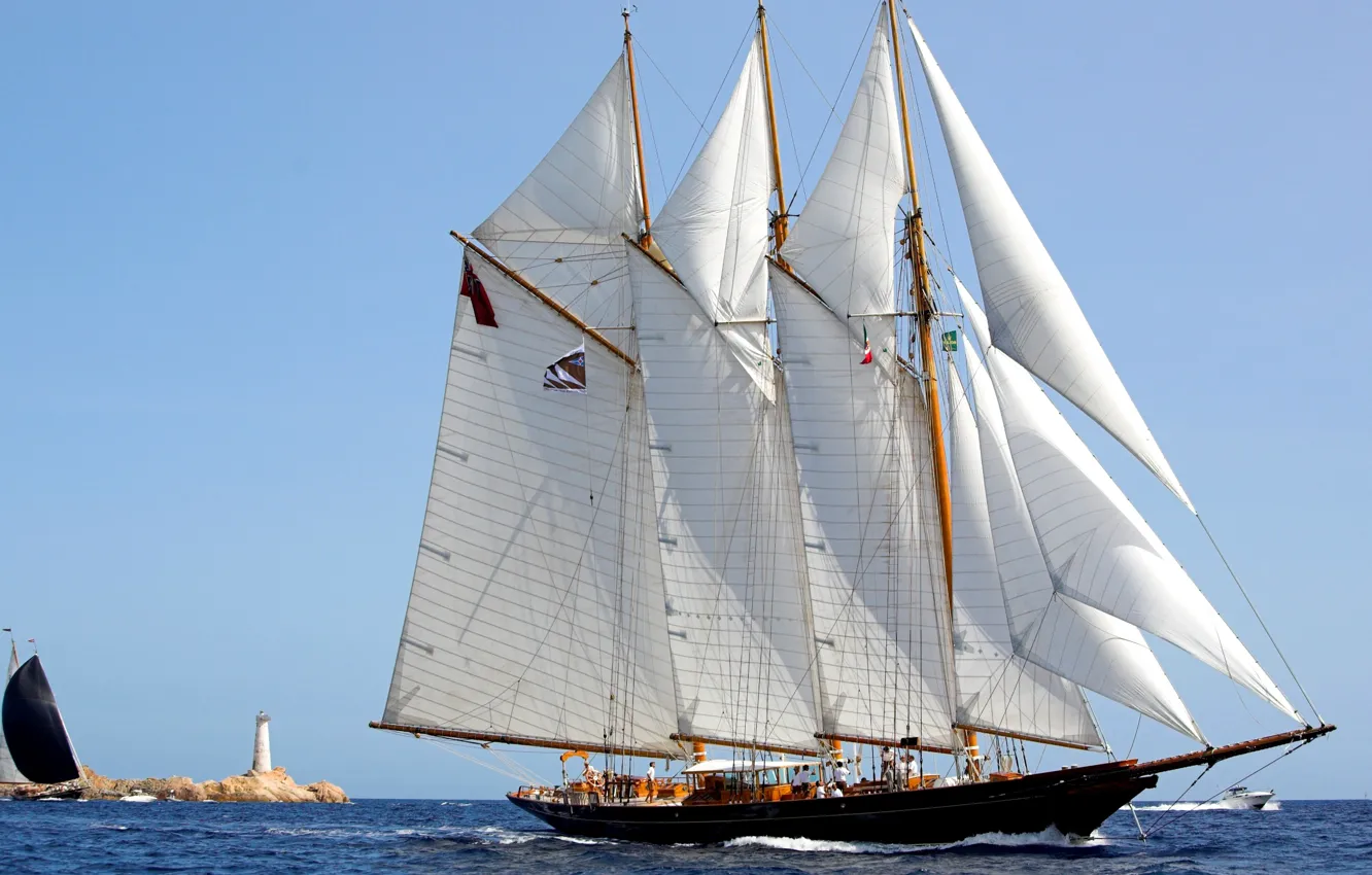 Photo wallpaper the ocean, lighthouse, ship, sailboat, sail, team, ocean, Racing