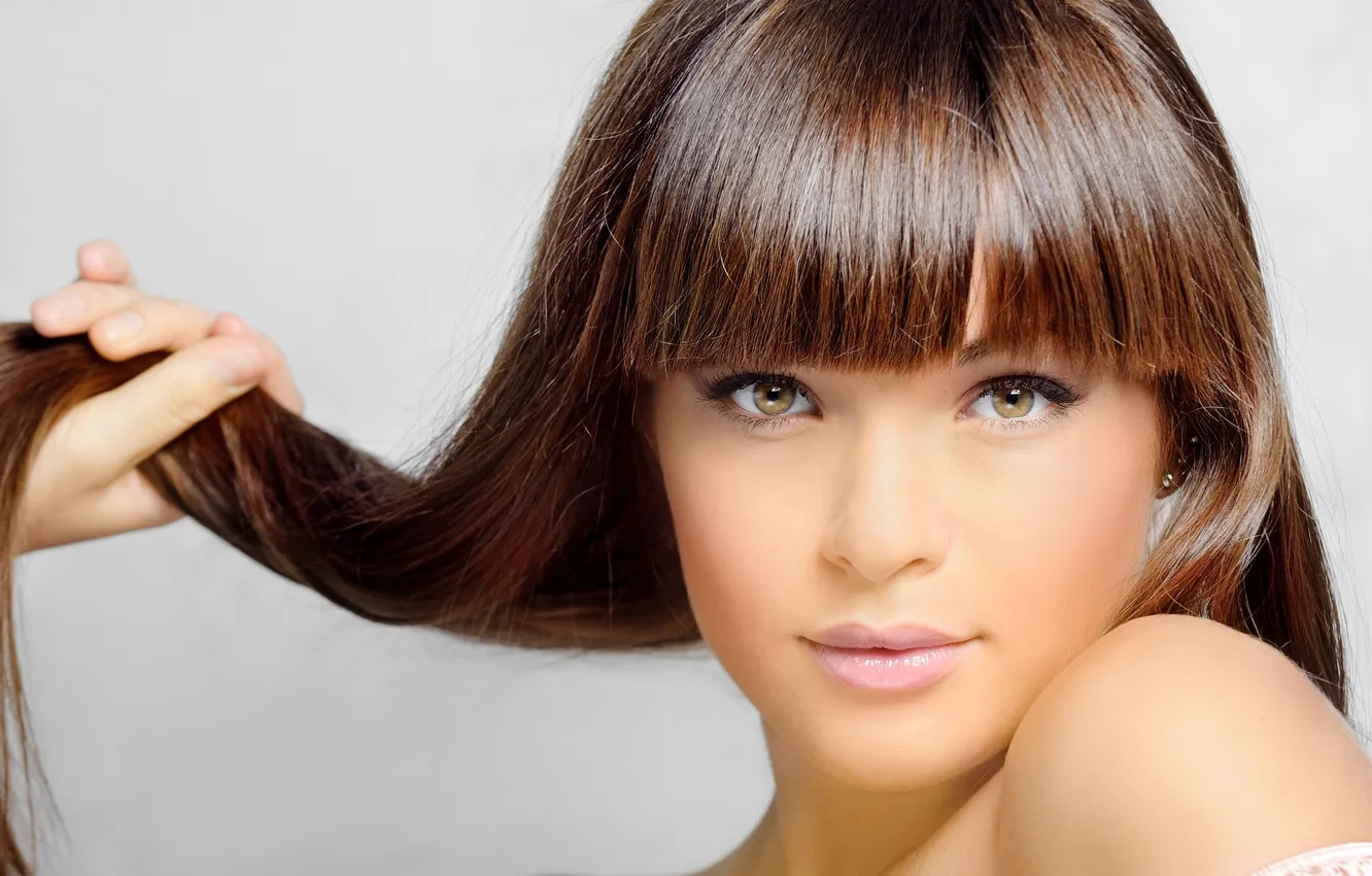 Photo wallpaper look, face, hair, shoulders