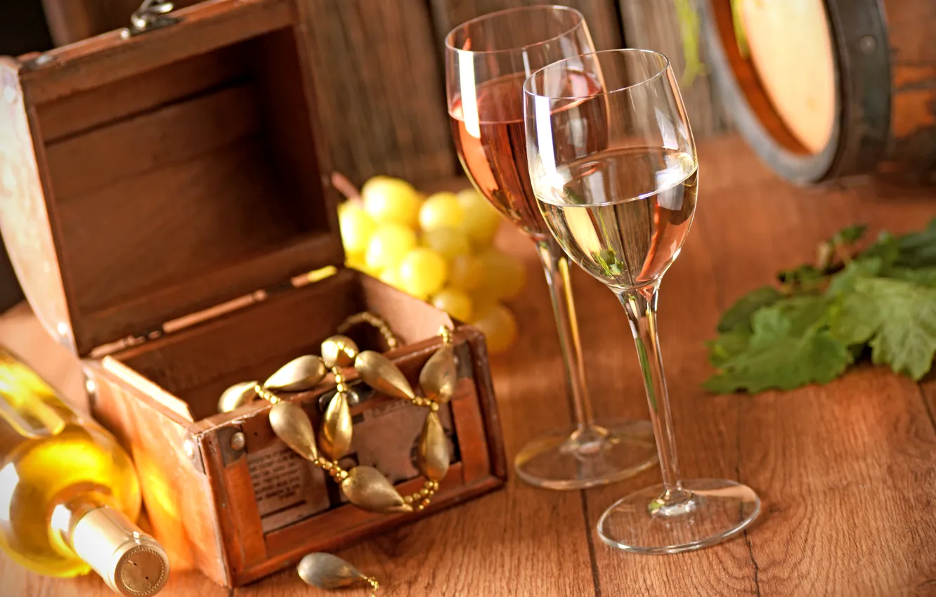 Photo wallpaper decoration, wine, bottle, glasses, grapes, box, barrel, grapes
