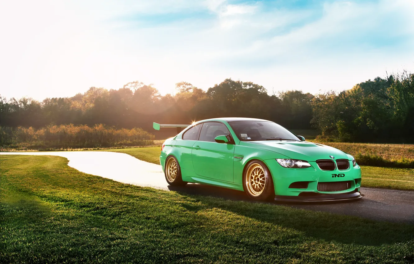 Photo wallpaper the sky, the sun, BMW, BMW, Blik, Coupe, front, E92