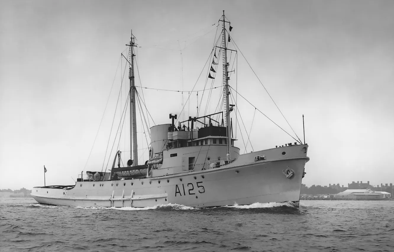 Photo wallpaper tug, UK, The Royal Navy, HMS Mediator
