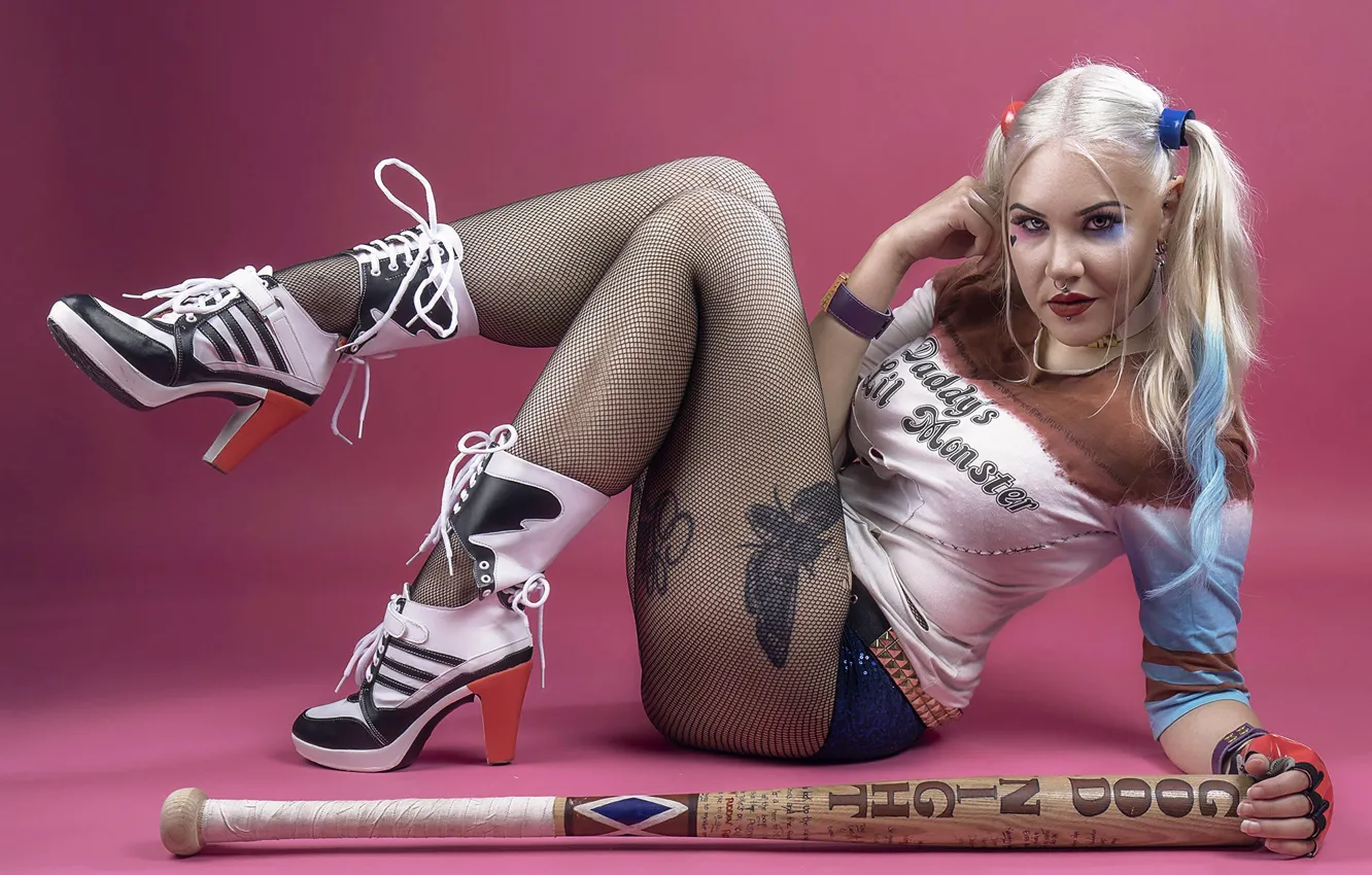 Photo wallpaper girl, pose, bit