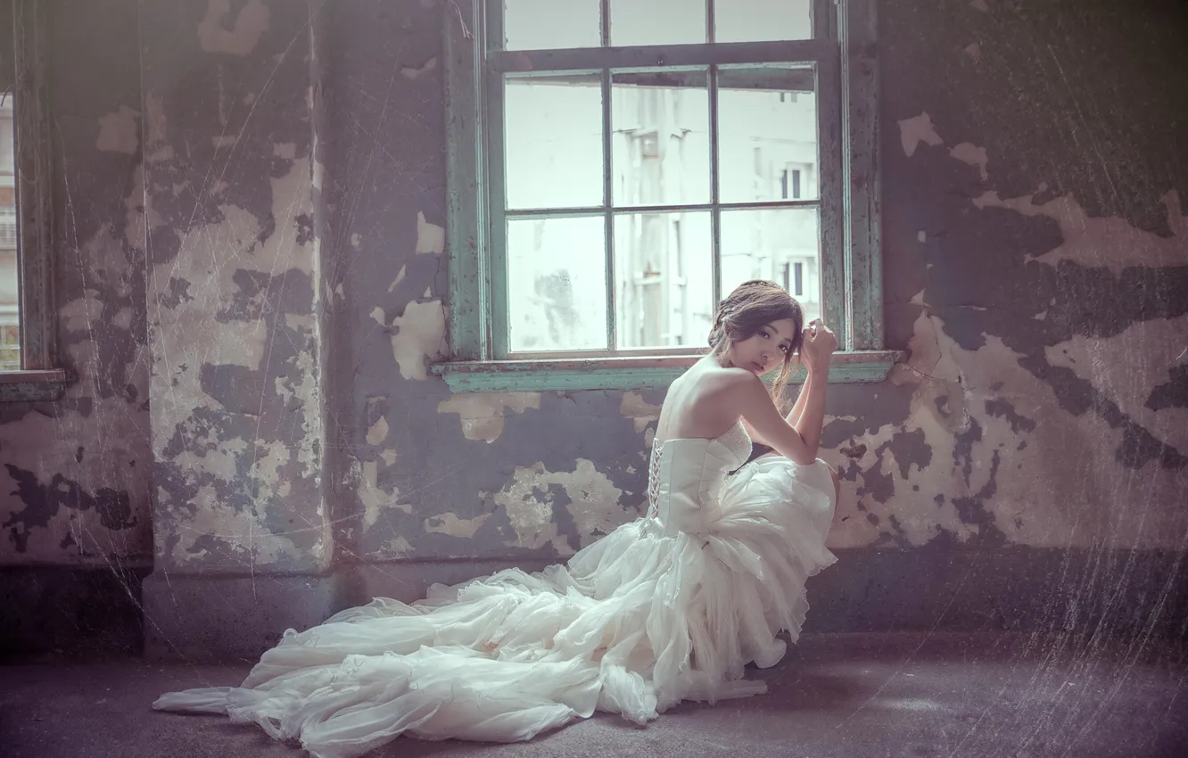 Photo wallpaper girl, home, dress, window