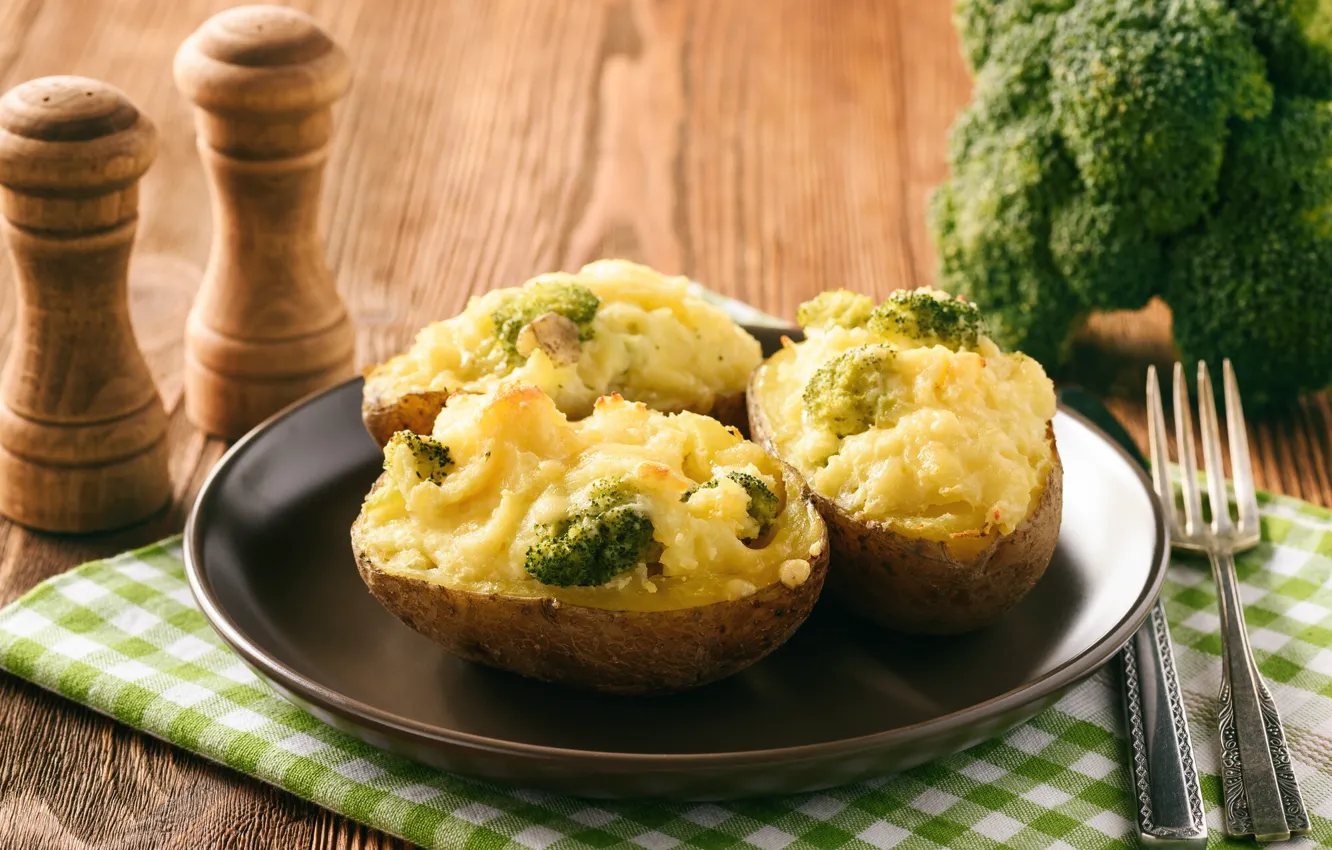 Photo wallpaper spices, broccoli, potatoes