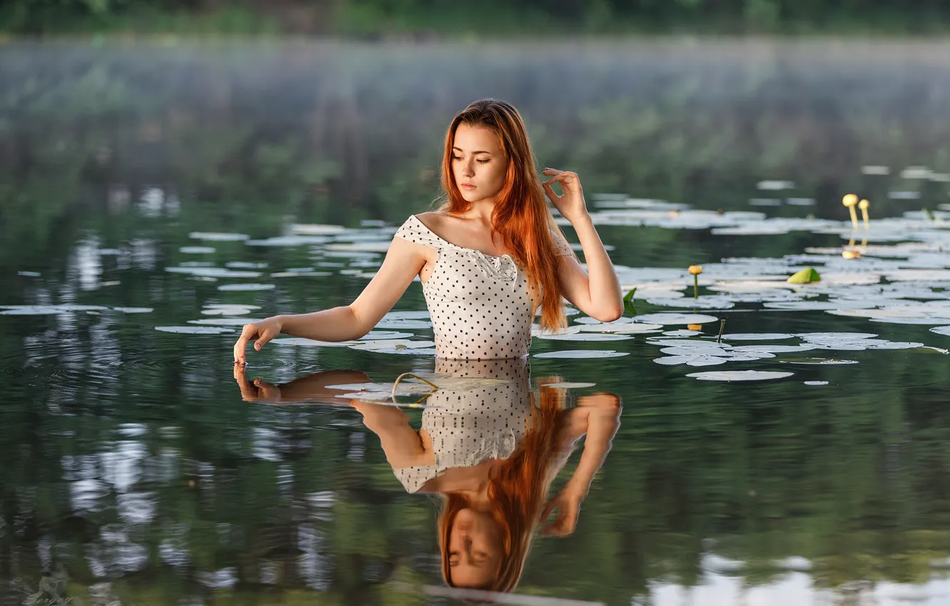 Photo wallpaper water, girl, nature, reflection, neckline, red, shoulders, Sergey Sergeev